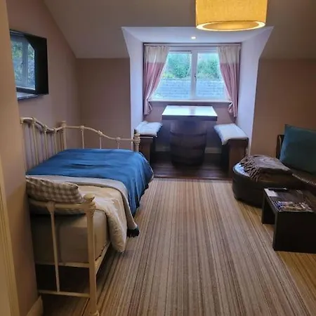 Self Catering Cloghereen