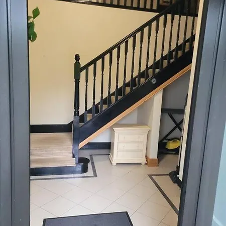 شقة Self Catering Cloghereen